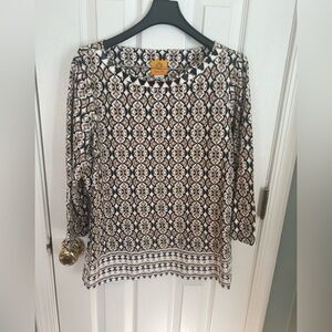 Ruby Rd top with brown, white and black pattern.